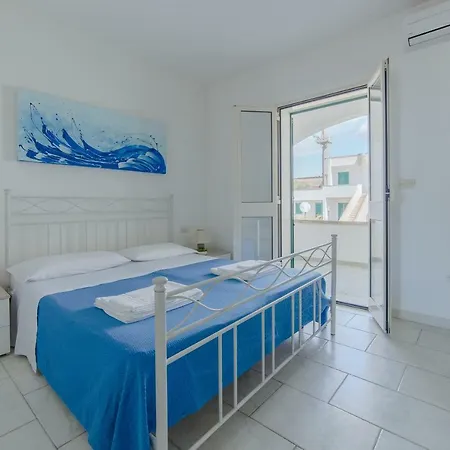 Spiaggia Bianca Apartments Torre Vado Exterior photo