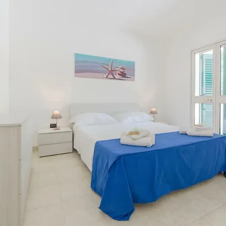 Spiaggia Bianca Apartments Torre Vado Exterior photo