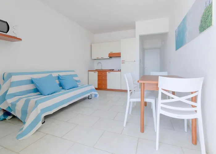 Spiaggia Bianca Apartments